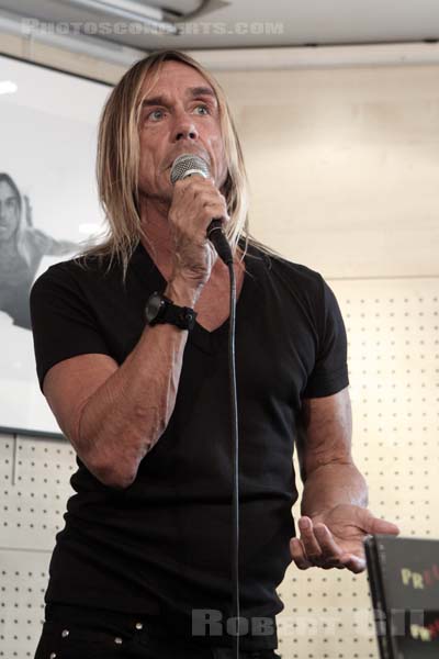 IGGY POP - 2009-05-25 - PARIS - FNAC St Lazare - 